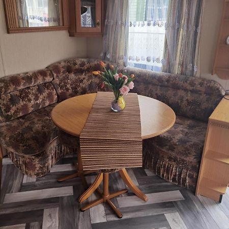 Willa Lochlands Caravan Park X Forfar Zewnętrze zdjęcie