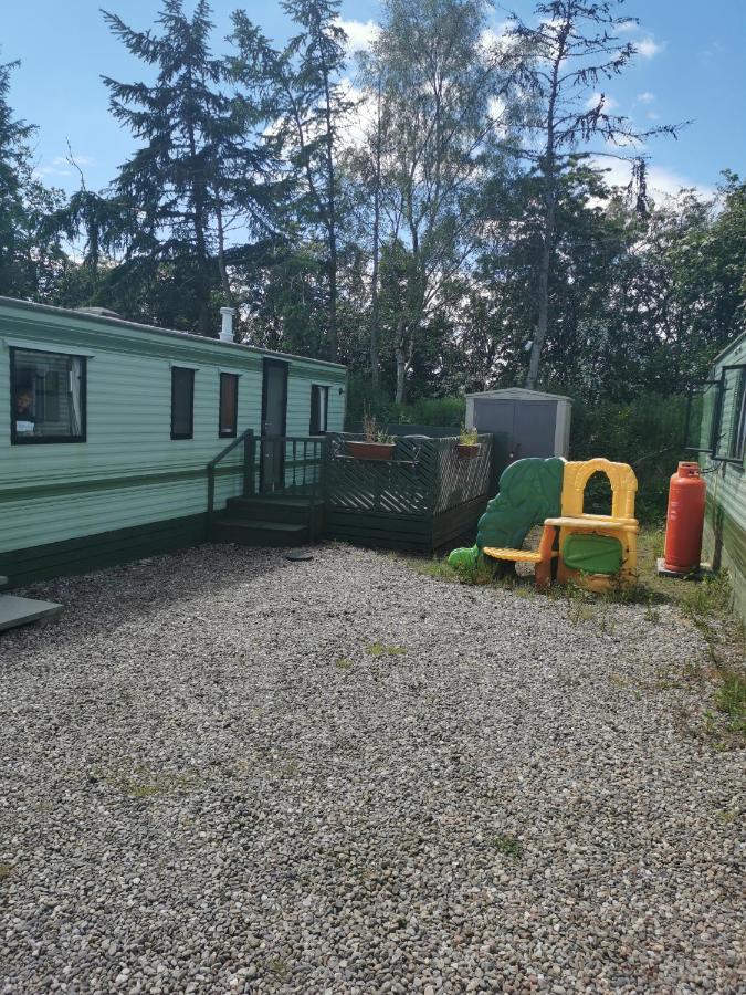 Willa Lochlands Caravan Park X Forfar Zewnętrze zdjęcie