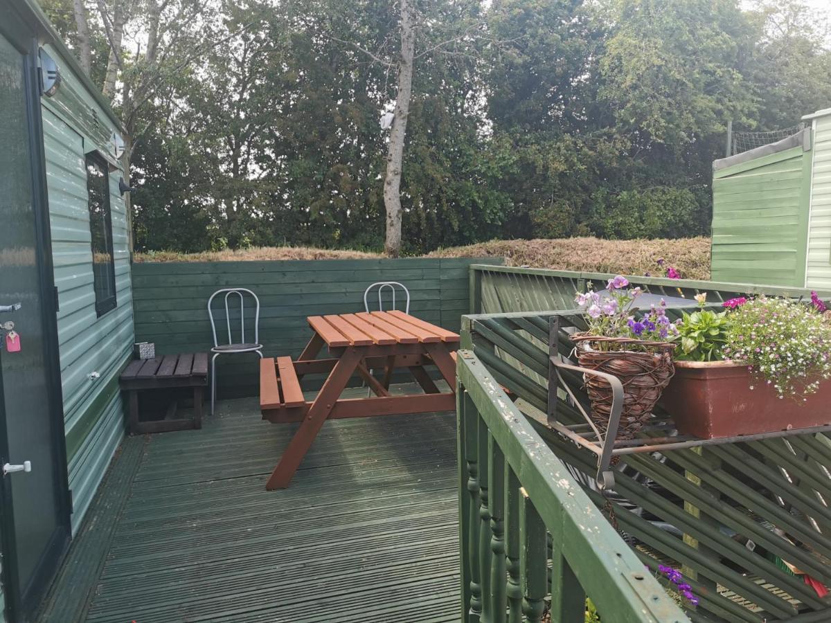Willa Lochlands Caravan Park X Forfar Zewnętrze zdjęcie