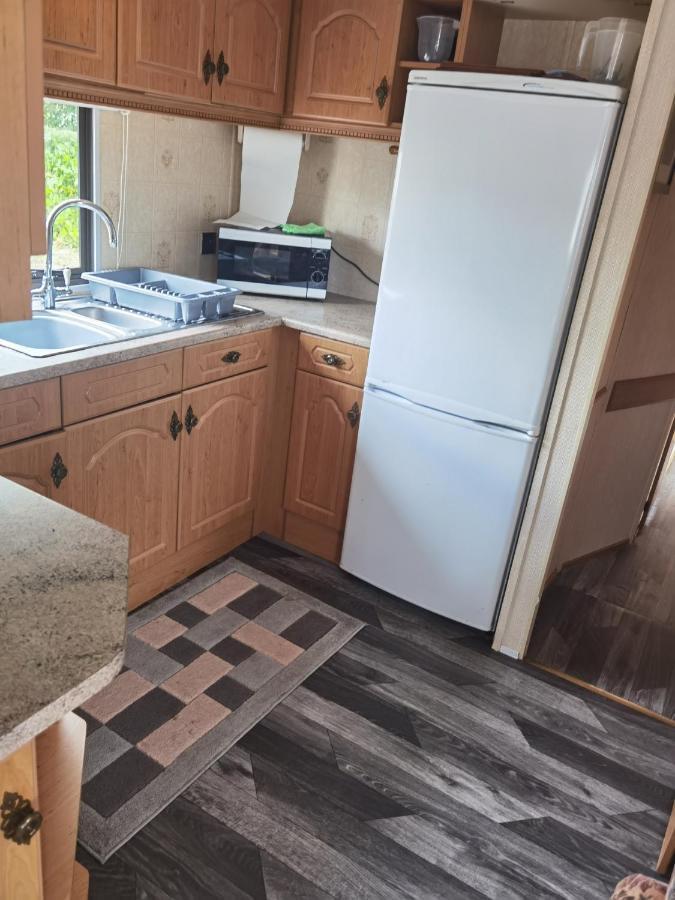 Willa Lochlands Caravan Park X Forfar Zewnętrze zdjęcie